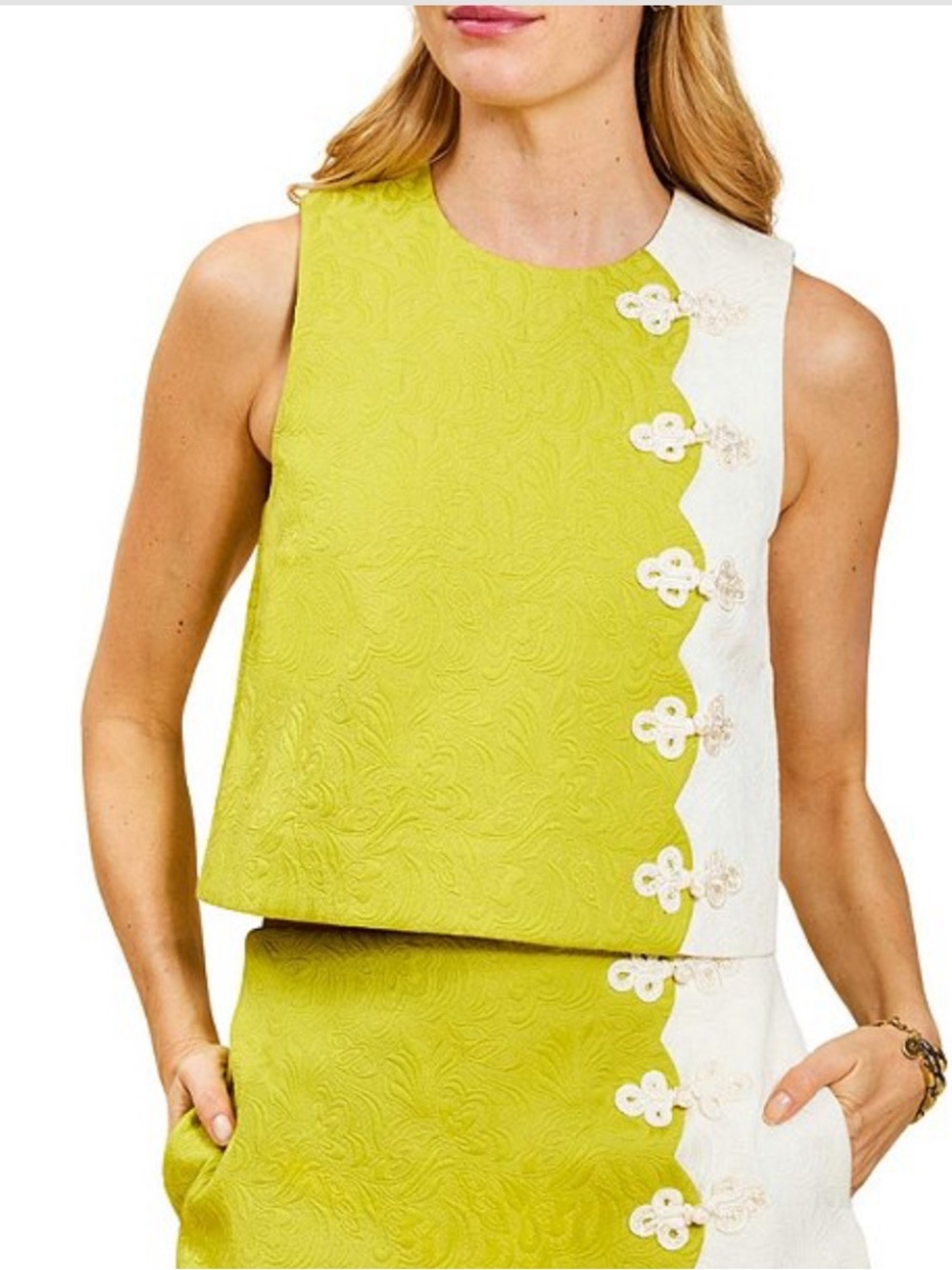 Mestiza New York Etta Crew Neck Sleeveless  green and white Scallop Top - size 6
